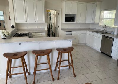 323 Bay Circle Drive - Kitchen