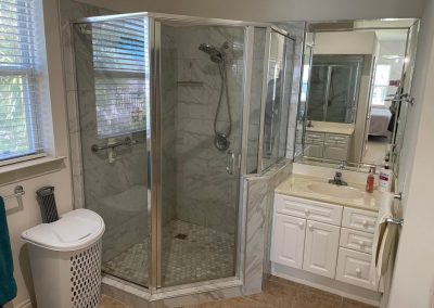 323 Bay Circle Drive - Master Bedroom